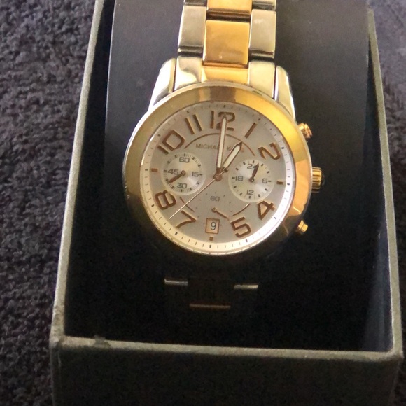 Two-Tone Michael Kors Watch - Picture 1 of 3